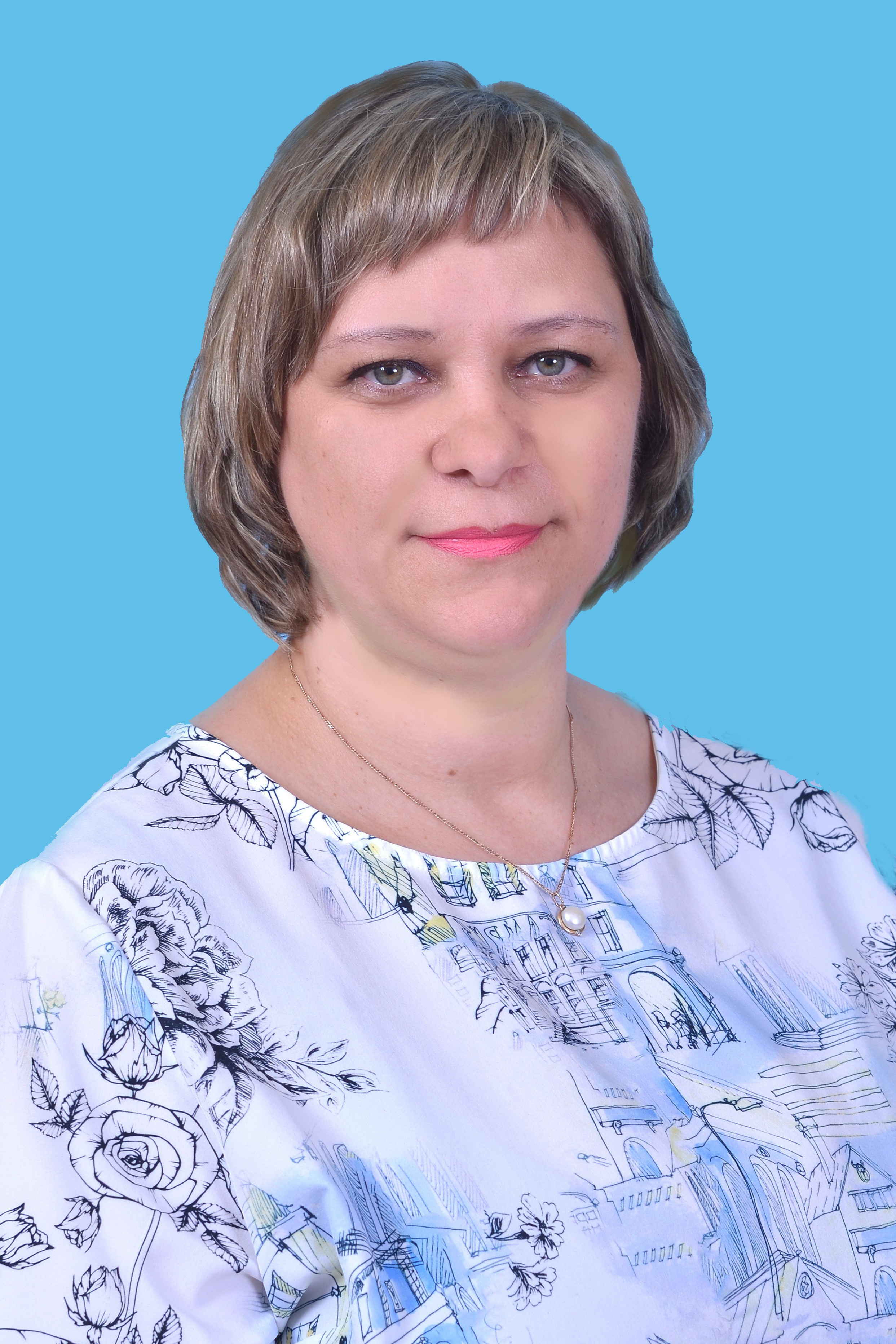 Кулакова Елена Николаевна.